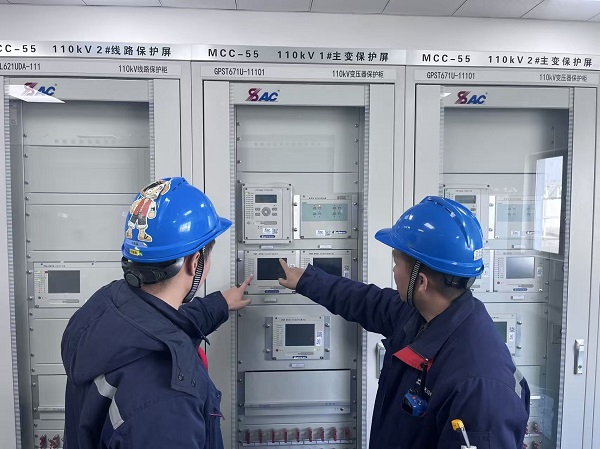 55变电所 查看差动保护告警信息.jpg